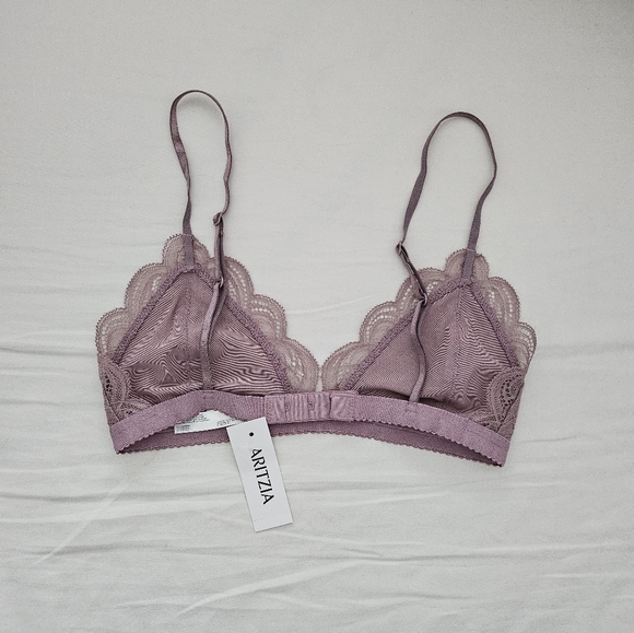 Aritzia Talula Monterey Lace Bralette in Lavender Purple NWT Size S - Picture 2 of 3